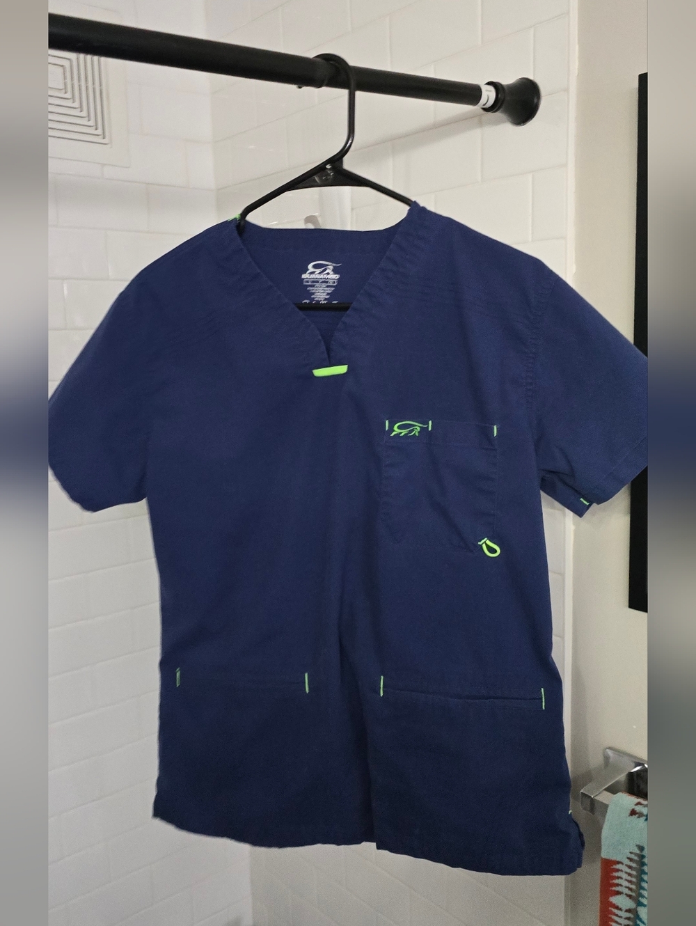 Iguana Med Women's Navy Scrub Top with Lime Trim